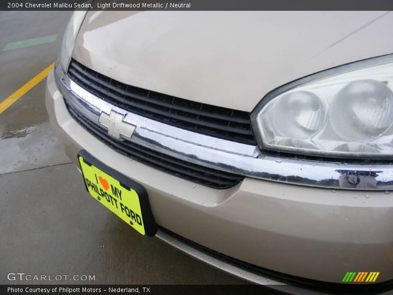 Light Driftwood Metallic / Neutral 2004 Chevrolet Malibu Sedan