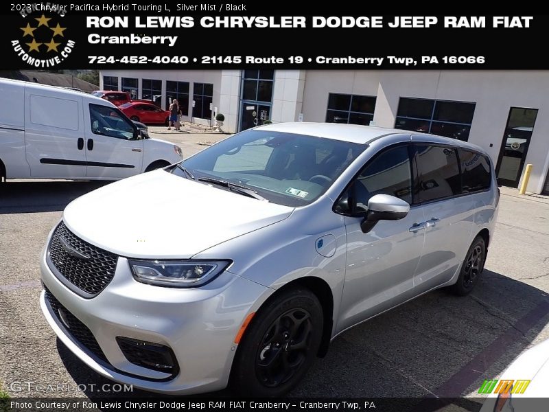 Silver Mist / Black 2023 Chrysler Pacifica Hybrid Touring L