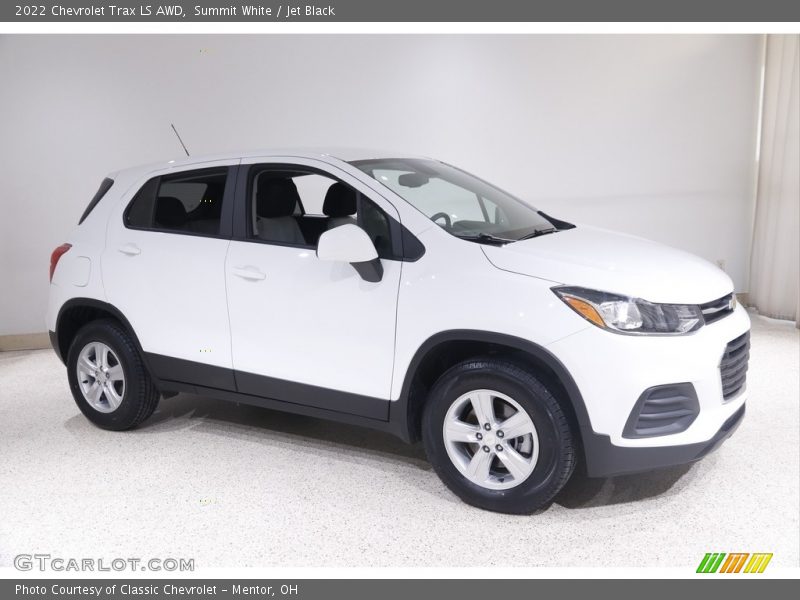 Summit White / Jet Black 2022 Chevrolet Trax LS AWD