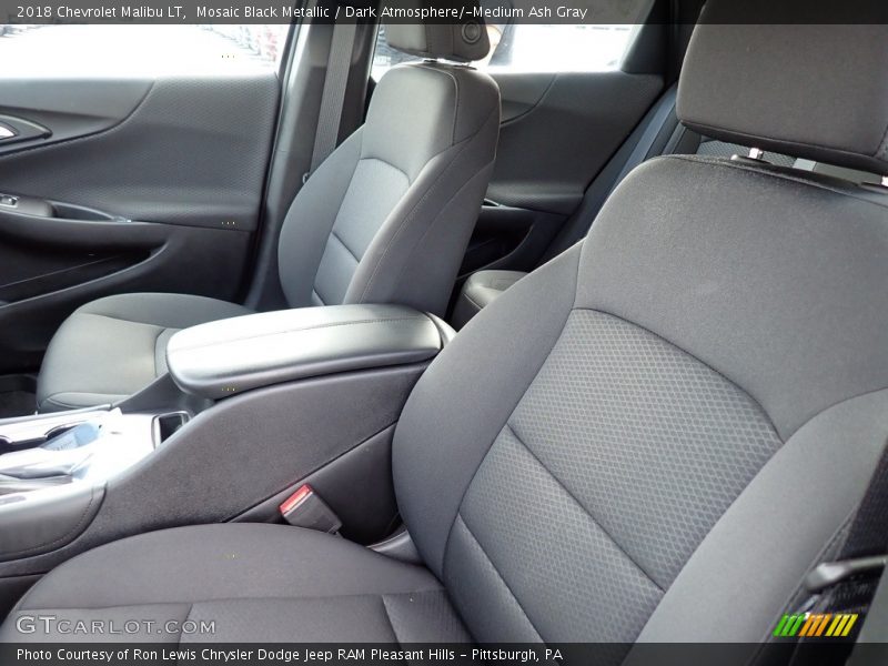 Mosaic Black Metallic / Dark Atmosphere/­Medium Ash Gray 2018 Chevrolet Malibu LT