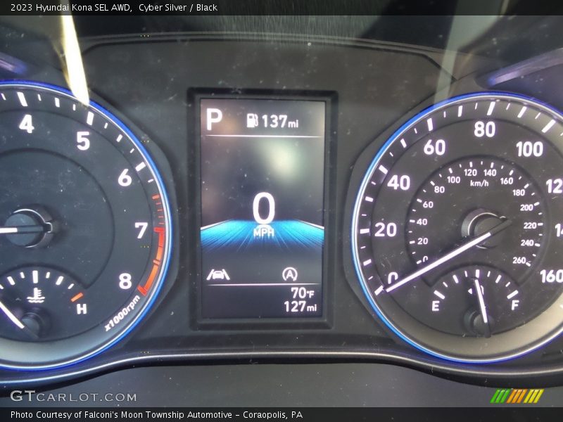 Cyber Silver / Black 2023 Hyundai Kona SEL AWD