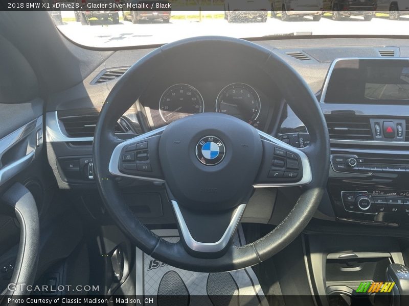 Glacier Silver Metallic / Black 2018 BMW X1 xDrive28i