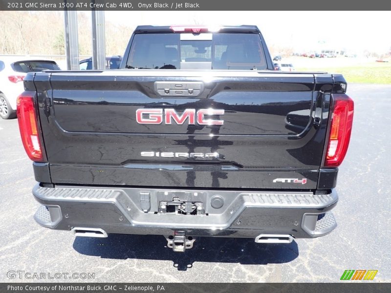 Onyx Black / Jet Black 2021 GMC Sierra 1500 AT4 Crew Cab 4WD