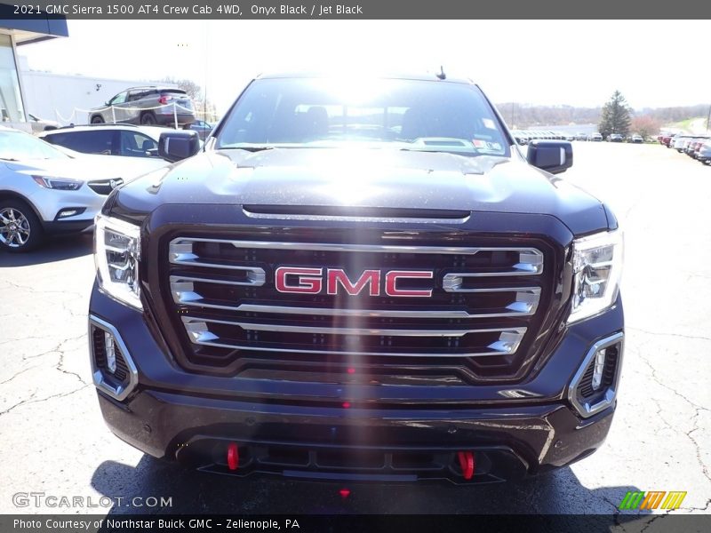 Onyx Black / Jet Black 2021 GMC Sierra 1500 AT4 Crew Cab 4WD