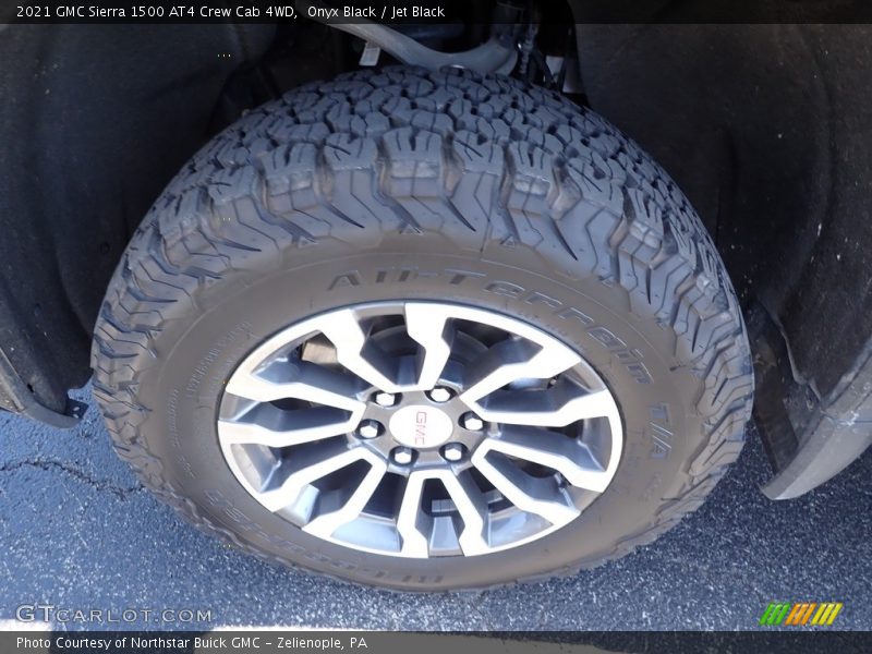 Onyx Black / Jet Black 2021 GMC Sierra 1500 AT4 Crew Cab 4WD