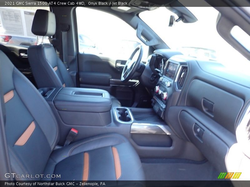 Onyx Black / Jet Black 2021 GMC Sierra 1500 AT4 Crew Cab 4WD