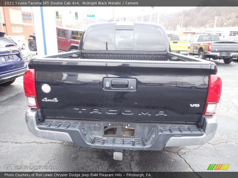 Midnight Black Metallic / Cement 2021 Toyota Tacoma SR5 Double Cab 4x4