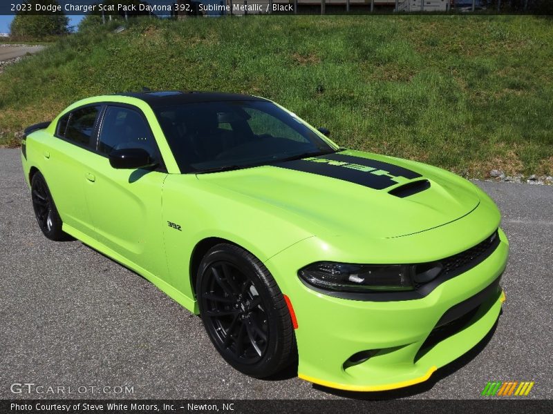 Front 3/4 View of 2023 Charger Scat Pack Daytona 392