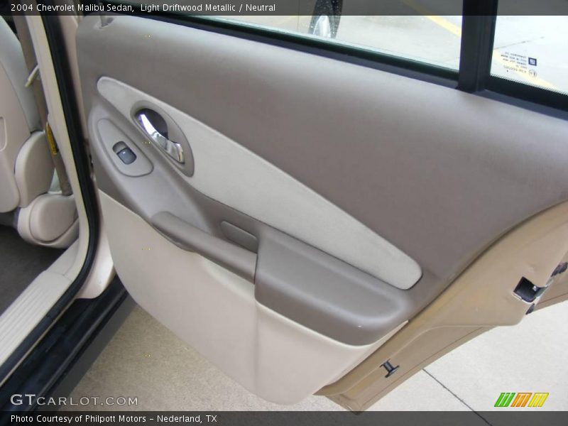 Light Driftwood Metallic / Neutral 2004 Chevrolet Malibu Sedan