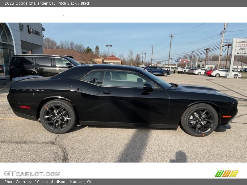 Pitch Black / Black 2023 Dodge Challenger GT