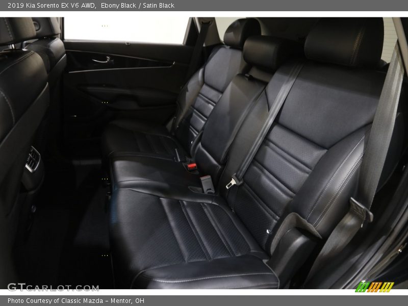 Rear Seat of 2019 Sorento EX V6 AWD
