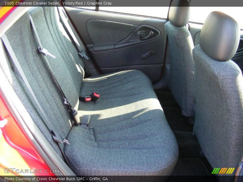 Victory Red / Graphite Gray 2005 Chevrolet Cavalier Sedan