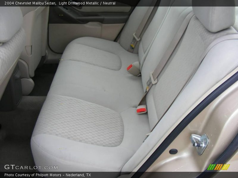 Light Driftwood Metallic / Neutral 2004 Chevrolet Malibu Sedan
