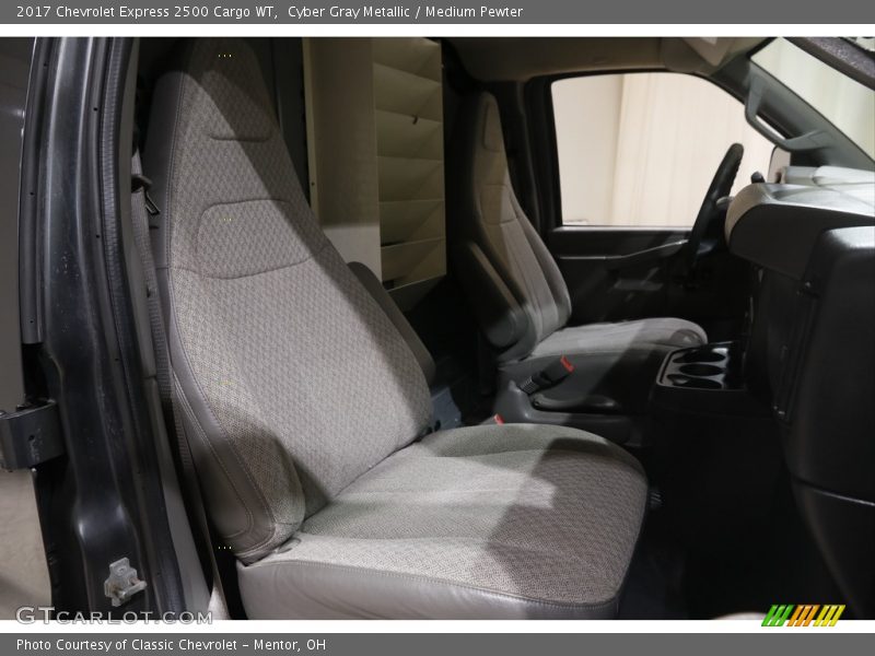 Cyber Gray Metallic / Medium Pewter 2017 Chevrolet Express 2500 Cargo WT