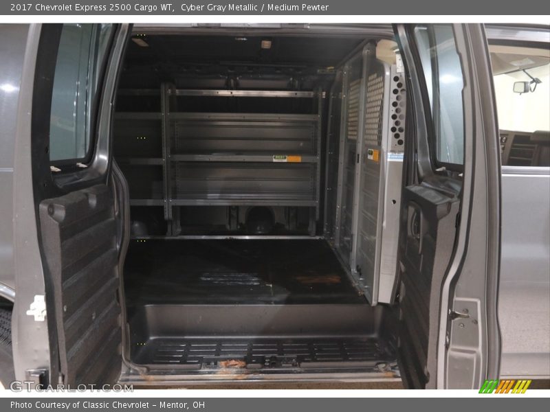 Cyber Gray Metallic / Medium Pewter 2017 Chevrolet Express 2500 Cargo WT