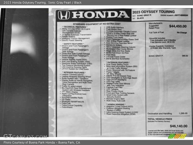 Sonic Gray Pearl / Black 2023 Honda Odyssey Touring