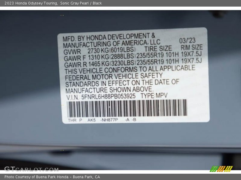 Sonic Gray Pearl / Black 2023 Honda Odyssey Touring