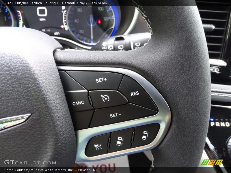 Ceramic Gray / Black/Alloy 2023 Chrysler Pacifica Touring L