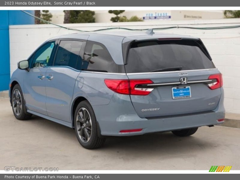 Sonic Gray Pearl / Black 2023 Honda Odyssey Elite