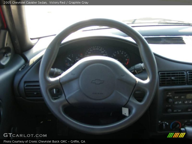 Victory Red / Graphite Gray 2005 Chevrolet Cavalier Sedan