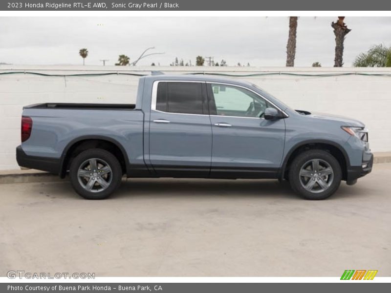  2023 Ridgeline RTL-E AWD Sonic Gray Pearl