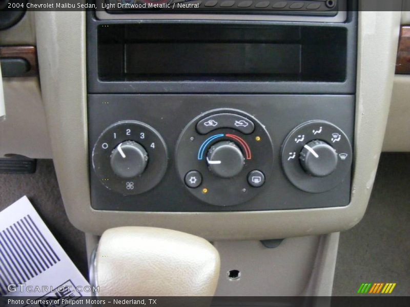 Light Driftwood Metallic / Neutral 2004 Chevrolet Malibu Sedan