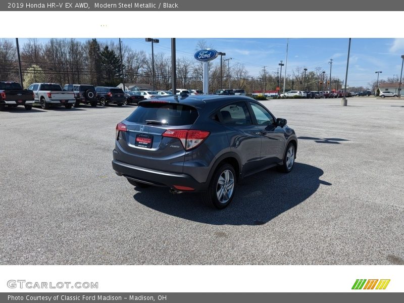 Modern Steel Metallic / Black 2019 Honda HR-V EX AWD