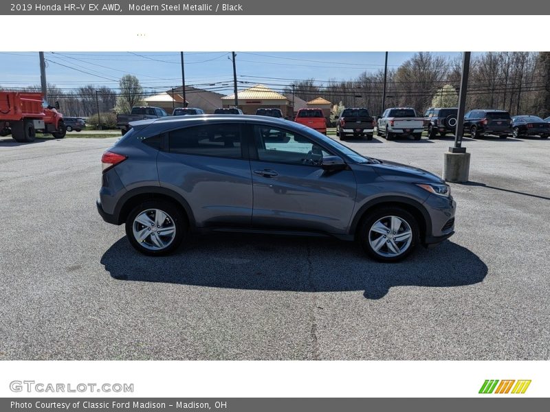 Modern Steel Metallic / Black 2019 Honda HR-V EX AWD
