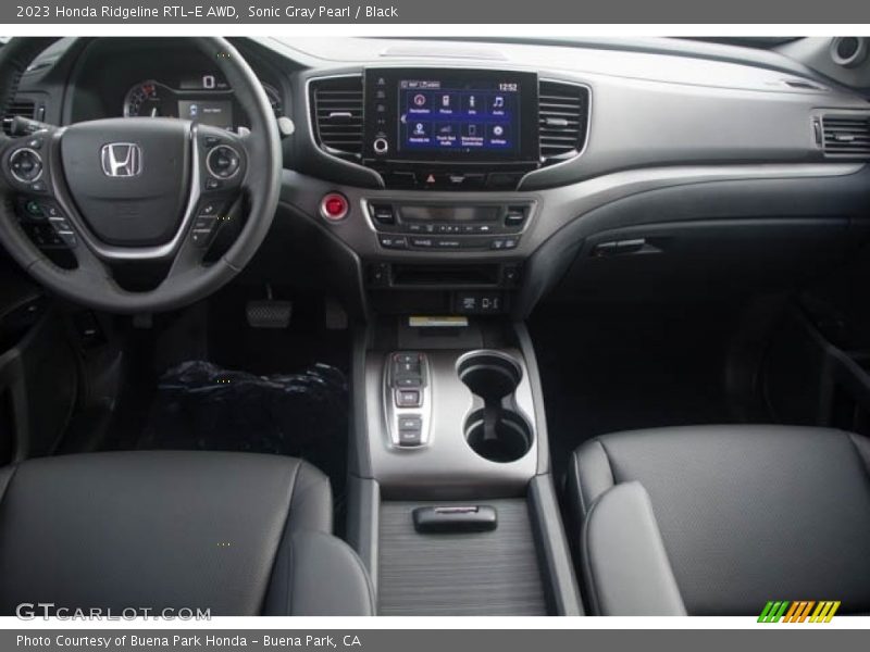 Dashboard of 2023 Ridgeline RTL-E AWD