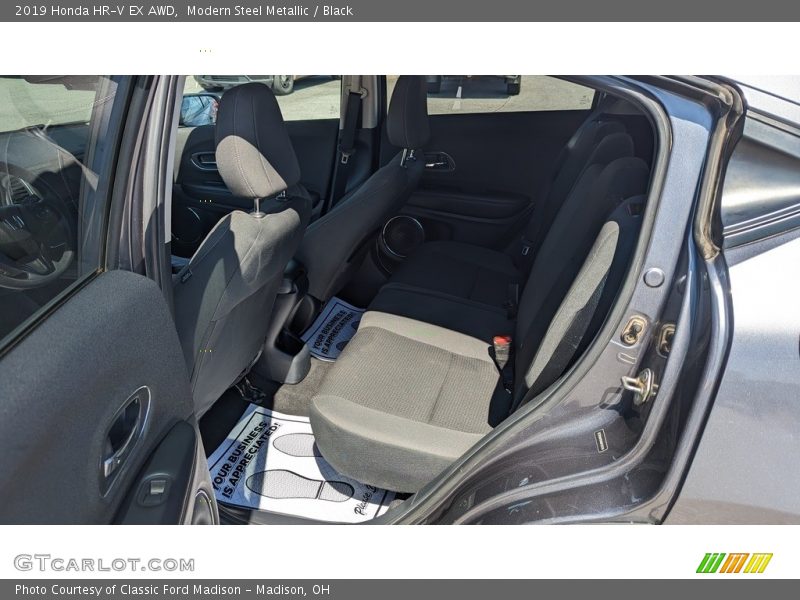 Modern Steel Metallic / Black 2019 Honda HR-V EX AWD