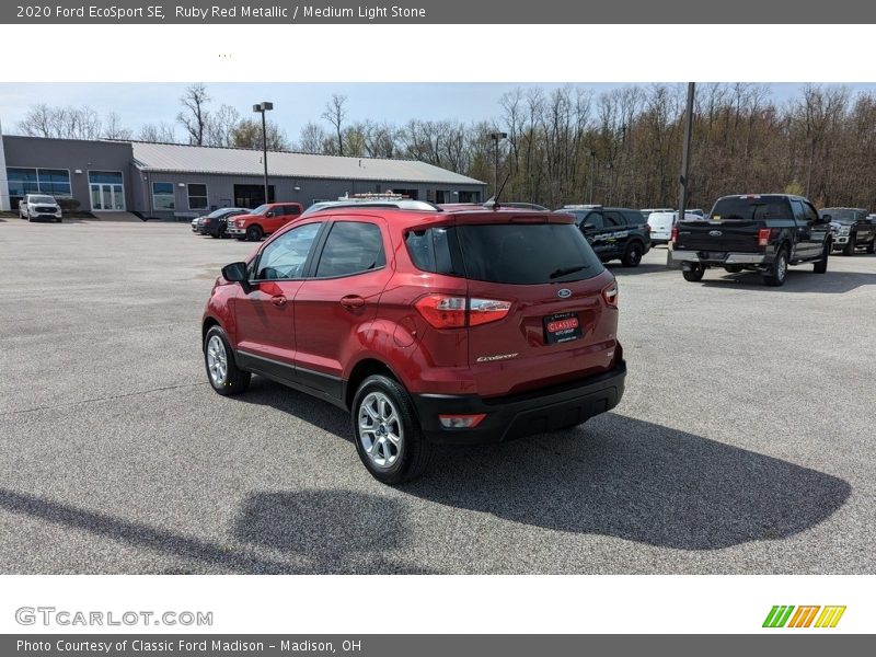 Ruby Red Metallic / Medium Light Stone 2020 Ford EcoSport SE