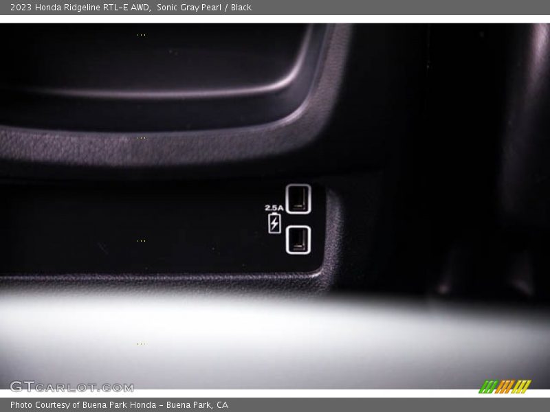 Sonic Gray Pearl / Black 2023 Honda Ridgeline RTL-E AWD