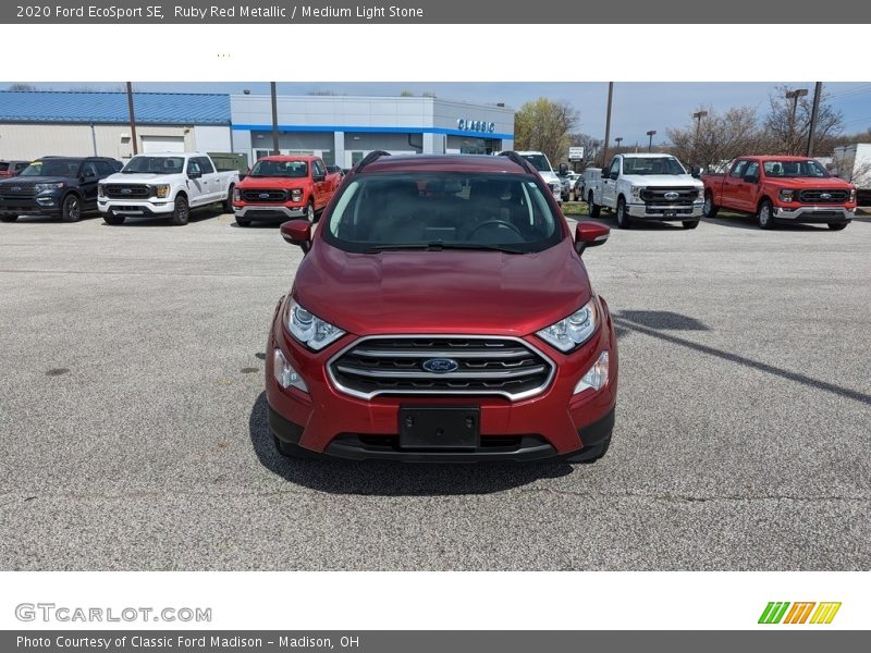 Ruby Red Metallic / Medium Light Stone 2020 Ford EcoSport SE