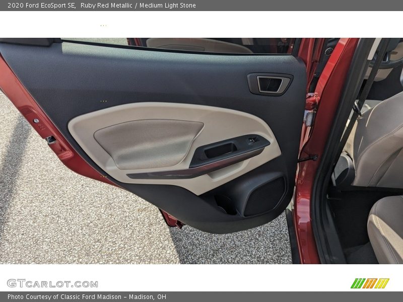 Ruby Red Metallic / Medium Light Stone 2020 Ford EcoSport SE