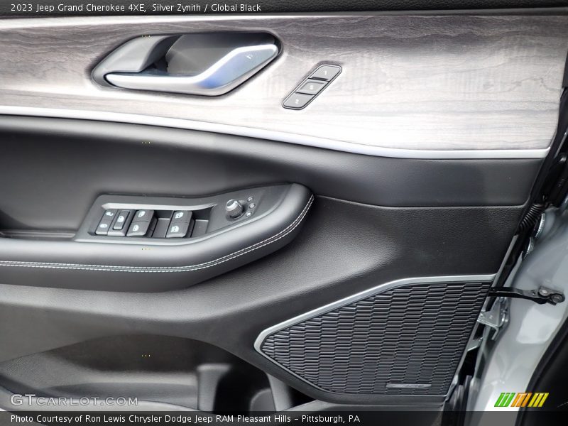 Silver Zynith / Global Black 2023 Jeep Grand Cherokee 4XE