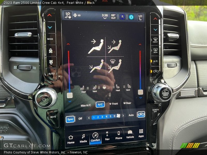 Controls of 2023 2500 Limited Crew Cab 4x4