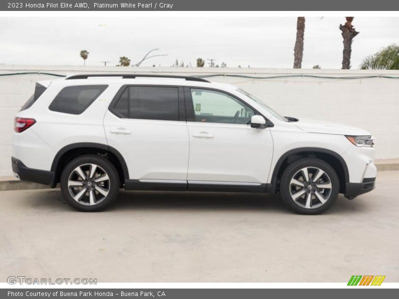 Platinum White Pearl / Gray 2023 Honda Pilot Elite AWD