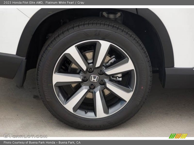 Platinum White Pearl / Gray 2023 Honda Pilot Elite AWD