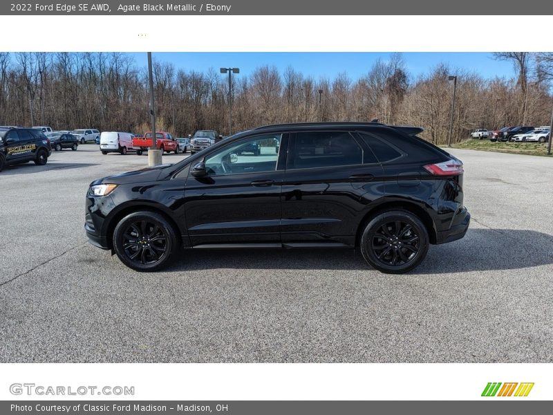 Agate Black Metallic / Ebony 2022 Ford Edge SE AWD
