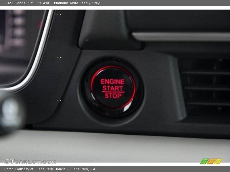 Platinum White Pearl / Gray 2023 Honda Pilot Elite AWD