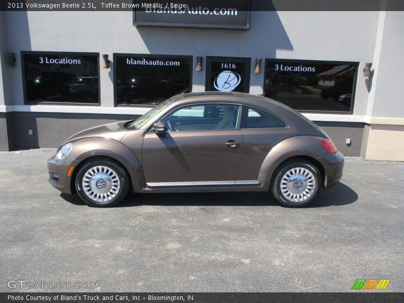 Toffee Brown Metallic / Beige 2013 Volkswagen Beetle 2.5L