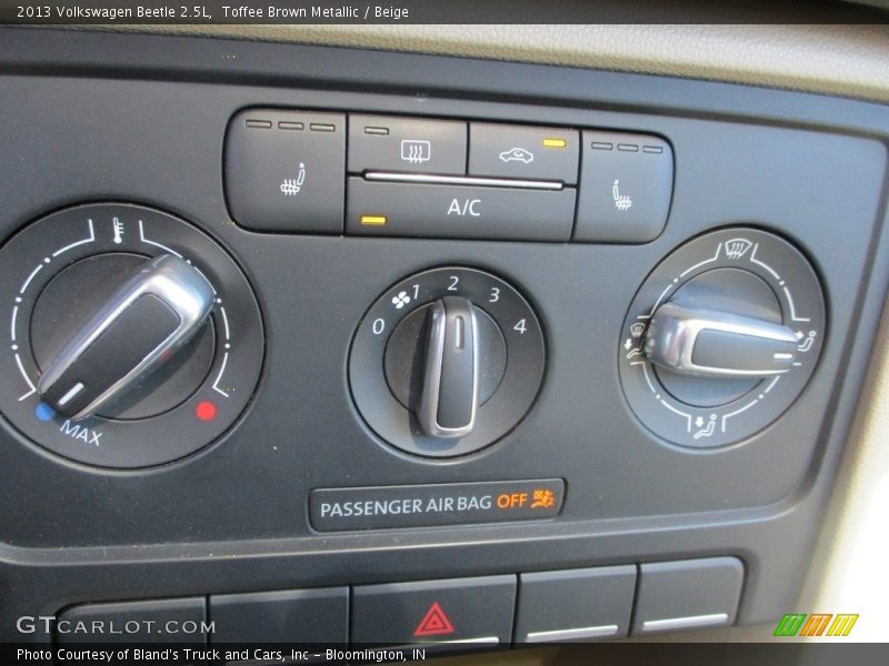 Toffee Brown Metallic / Beige 2013 Volkswagen Beetle 2.5L