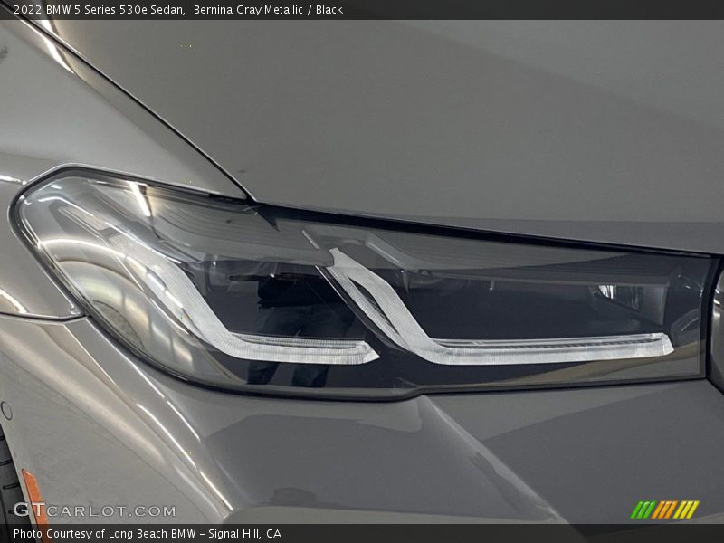 Bernina Gray Metallic / Black 2022 BMW 5 Series 530e Sedan