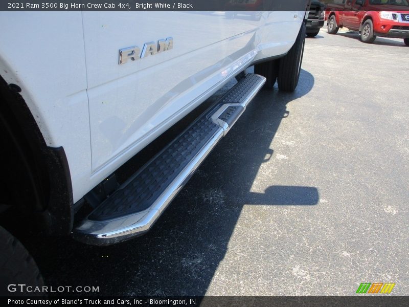 Bright White / Black 2021 Ram 3500 Big Horn Crew Cab 4x4