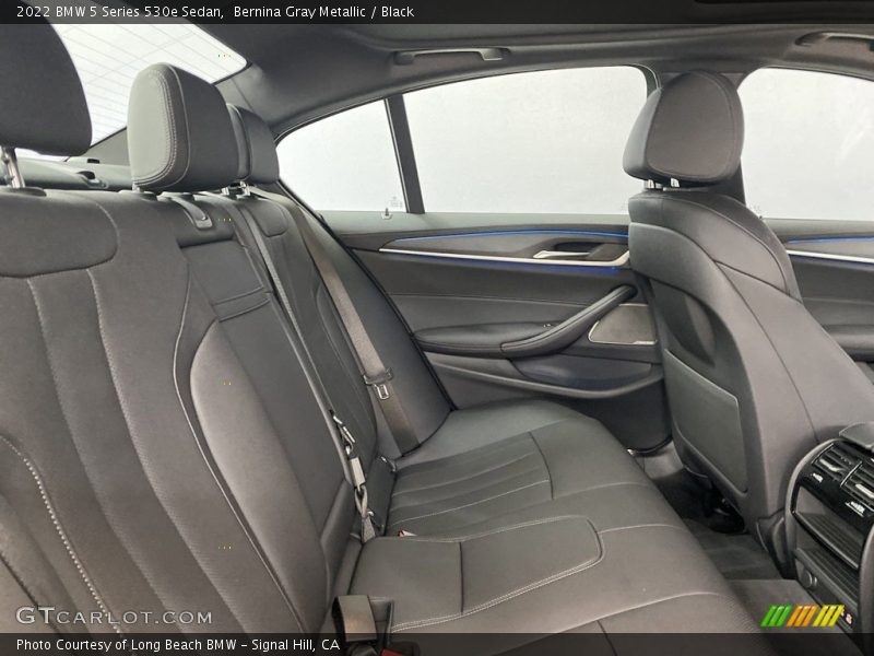 Bernina Gray Metallic / Black 2022 BMW 5 Series 530e Sedan
