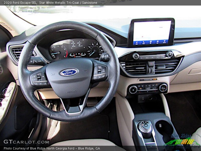 Star White Metallic Tri-Coat / Sandstone 2020 Ford Escape SEL