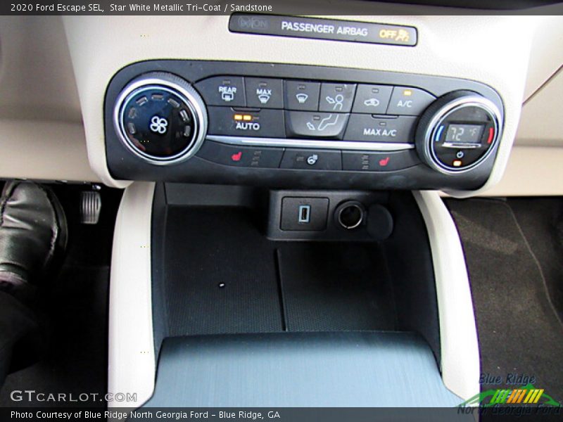 Star White Metallic Tri-Coat / Sandstone 2020 Ford Escape SEL