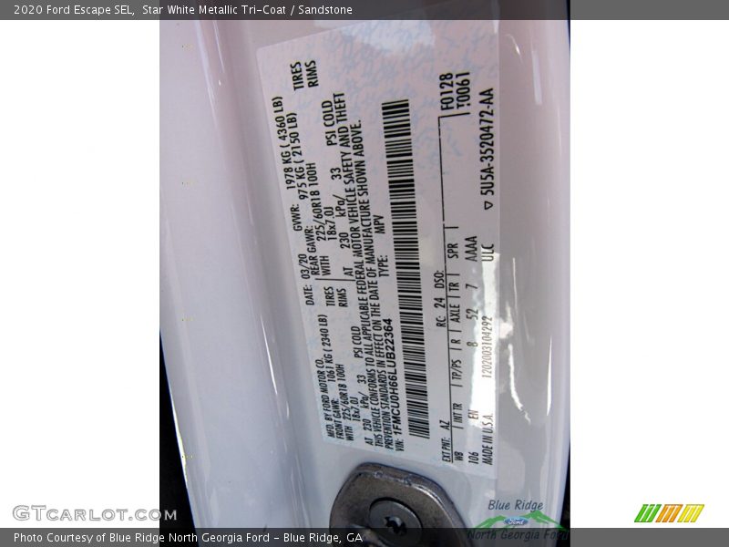 Star White Metallic Tri-Coat / Sandstone 2020 Ford Escape SEL