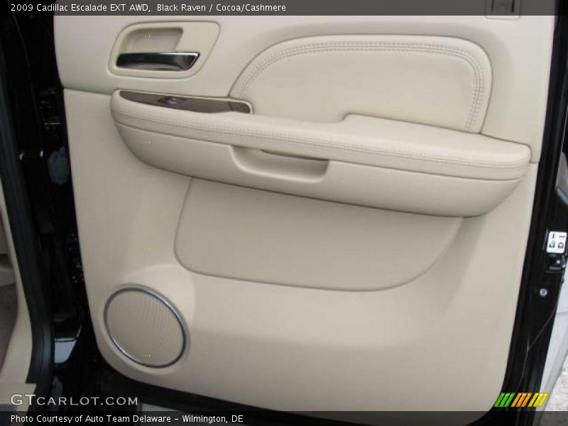 Black Raven / Cocoa/Cashmere 2009 Cadillac Escalade EXT AWD