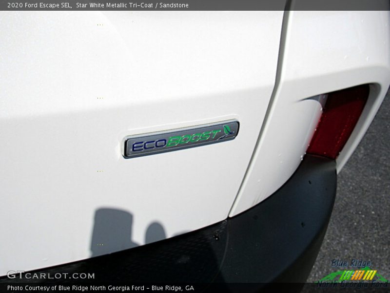 Star White Metallic Tri-Coat / Sandstone 2020 Ford Escape SEL